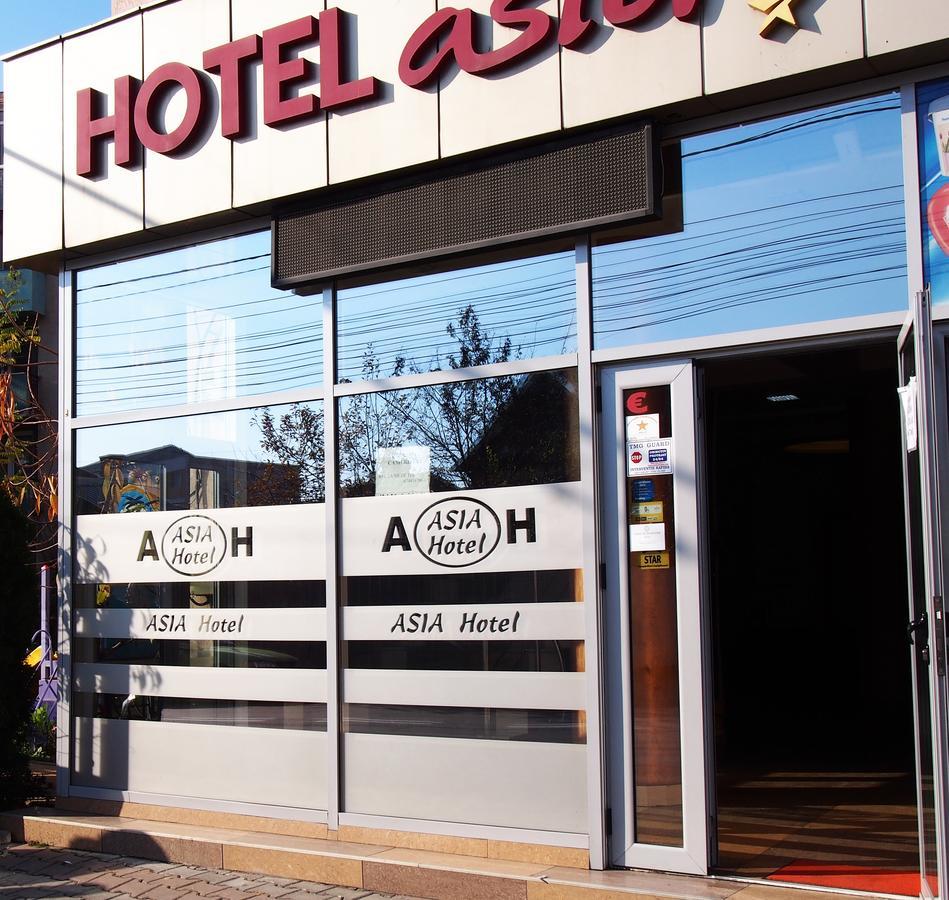 Asia Hotel Târgu Jiu Екстериор снимка