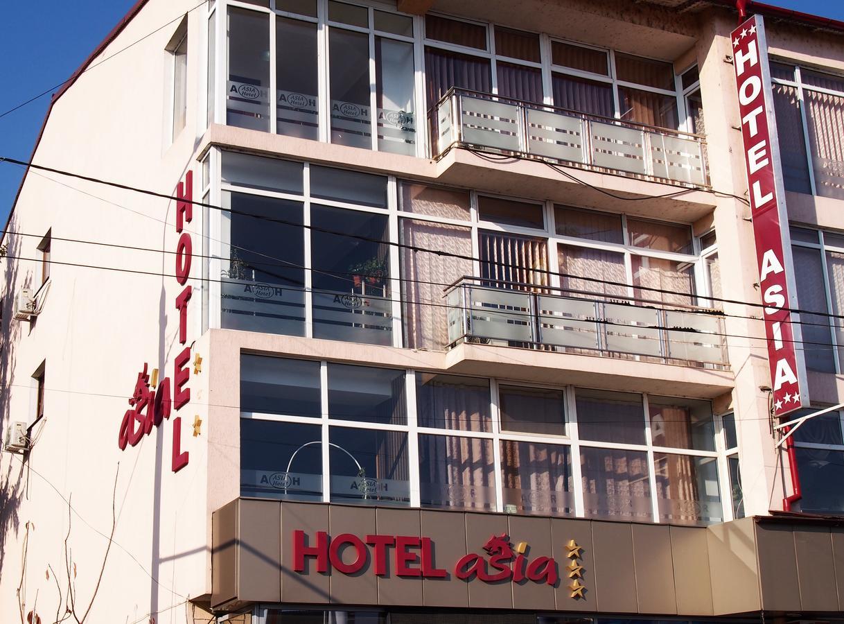 Asia Hotel Târgu Jiu Екстериор снимка